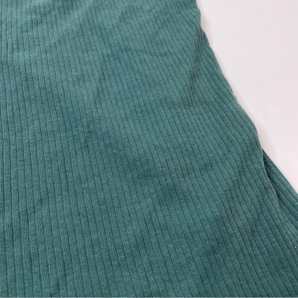 5/$25 Ribbed Green T-Shirt - Picture 3 of 6